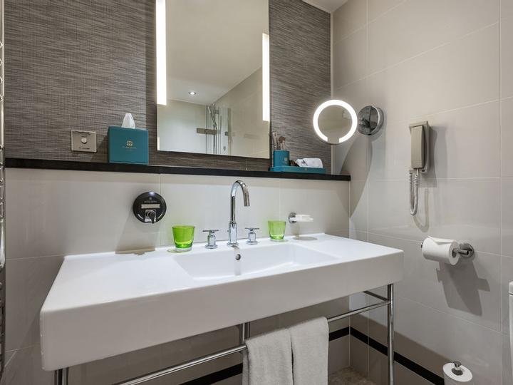 St. James' Court, A Taj Hotel | London | 7